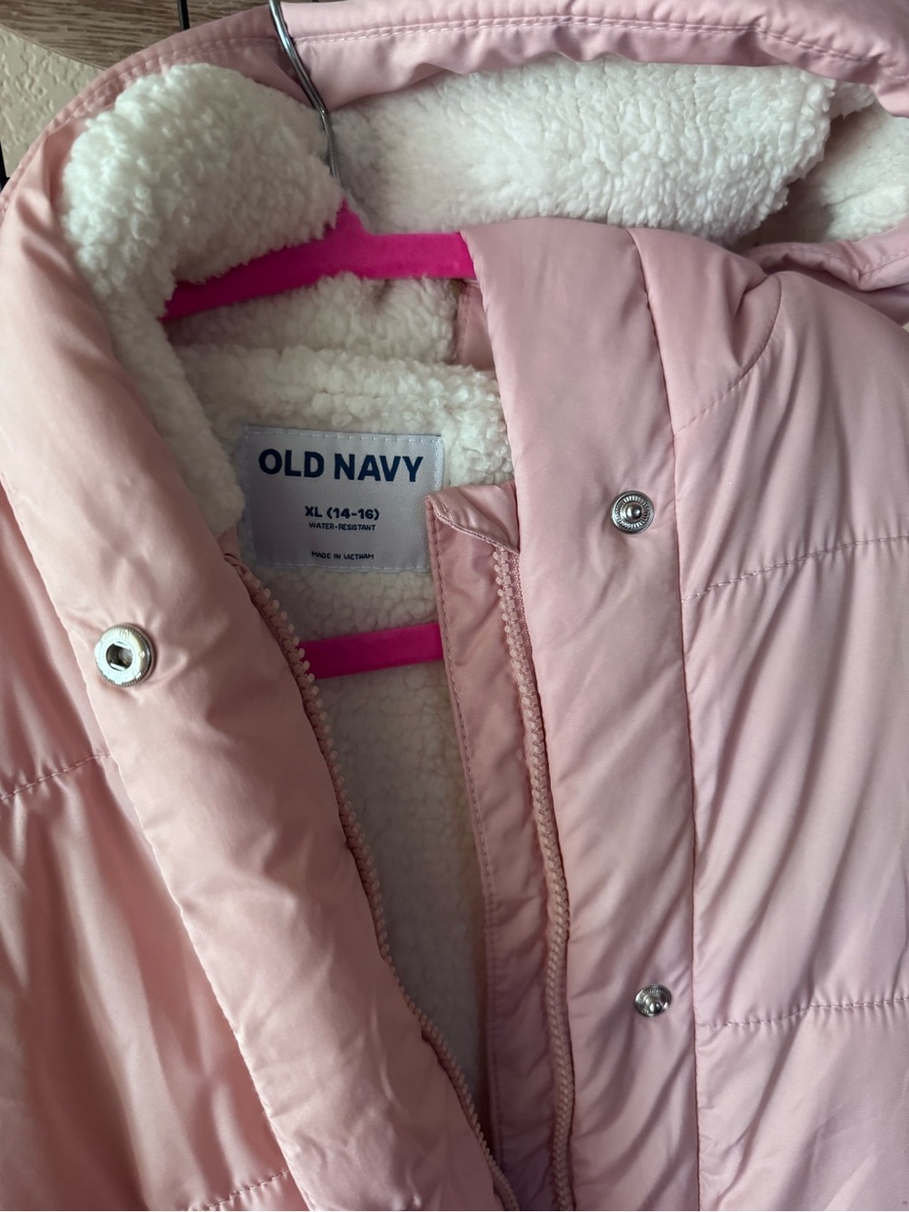 Old Navy Pink Puffer Jacket Girls Size Xlarge(14-16) - Picture 2 of 3